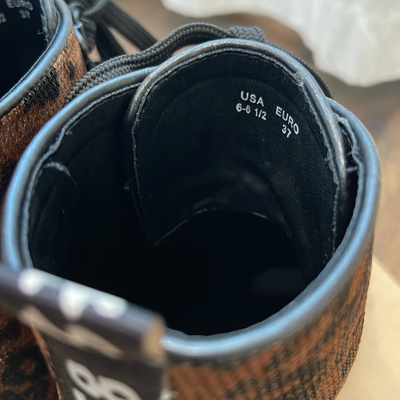 KENDALL + KYLIE
Epic Leopard-Print Combat Boots size 6-6.5 - Picture 6 of 10